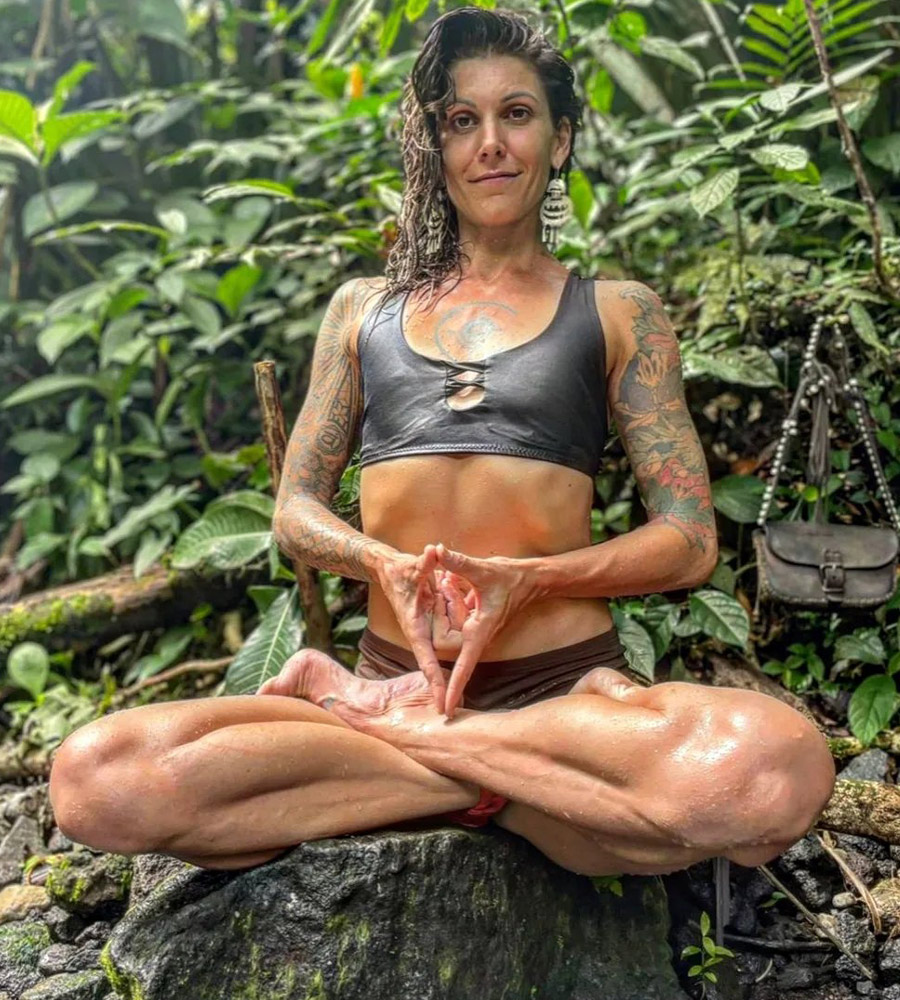 Ceci Guglielmetti, Instructora de Yoga Italiana 